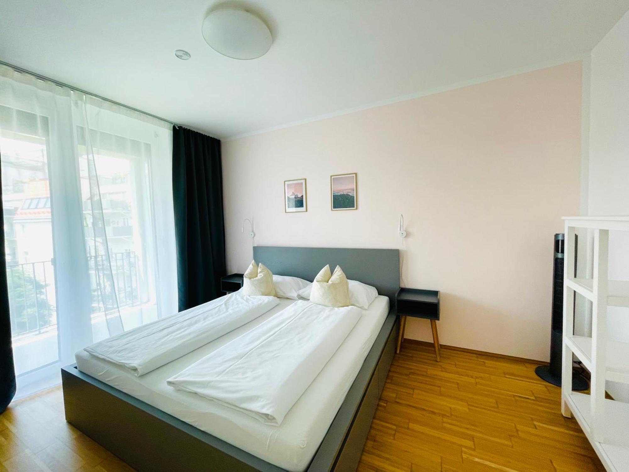 Apstay City Center I Free Parking I Self Check-In Graz Exterior foto